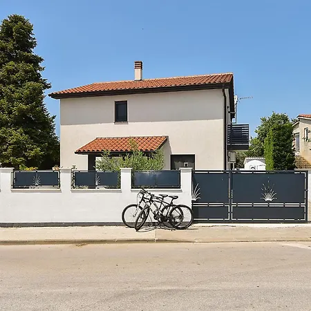 House 2186 Nyaraló Galižana