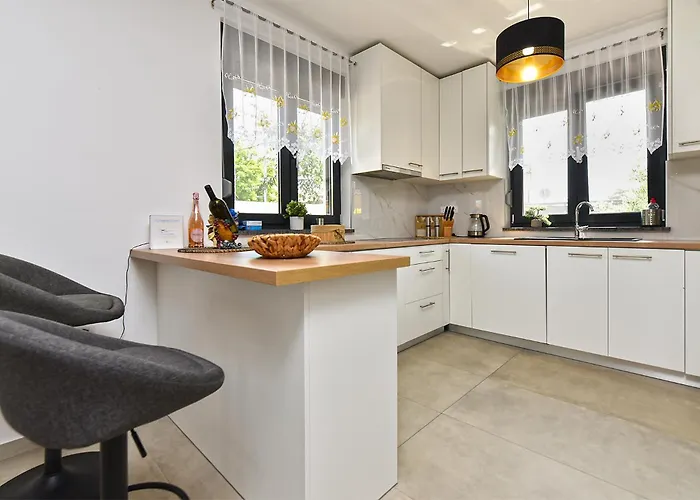 House 2186 * Galižana